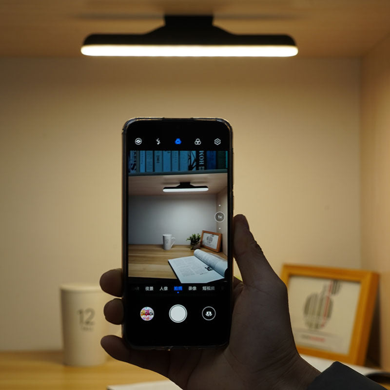 Lamp Dormitory Lamp Portable Adsorption USB Rechargeable Eye Protection Desk Lamp