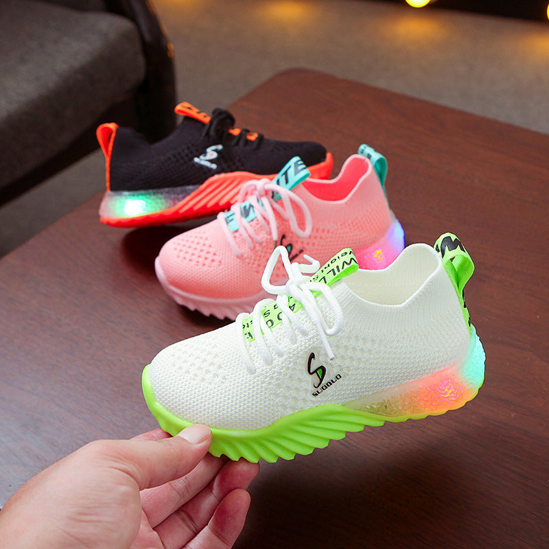 Children's shoes LED lights up