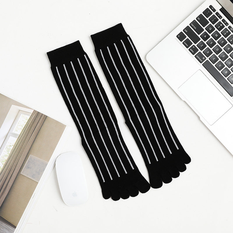 Men's Business High Toe Diamond-shaped Small Dot Vertical Bar Solid Color Socks